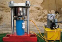 Electric hydraulic oil press machine picture