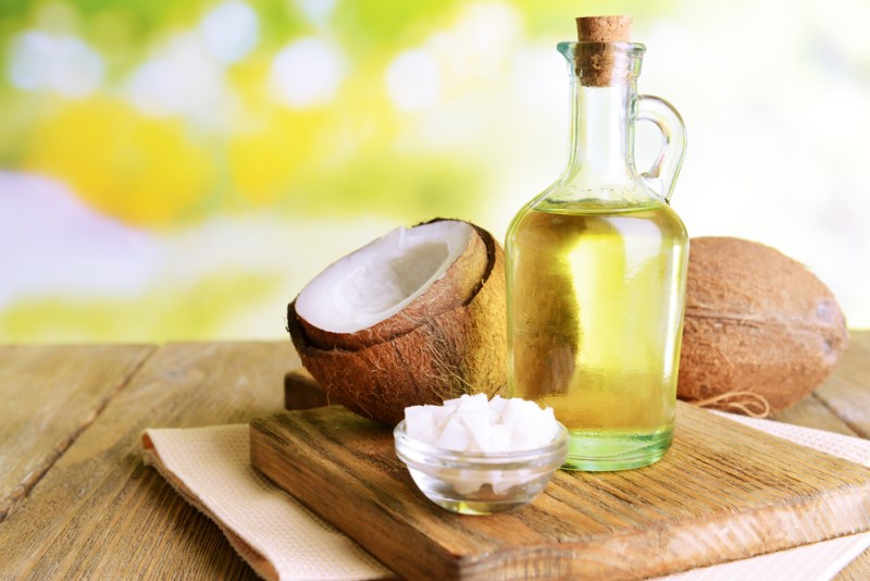 13 Impressive Health Benefits of Coconut Oil